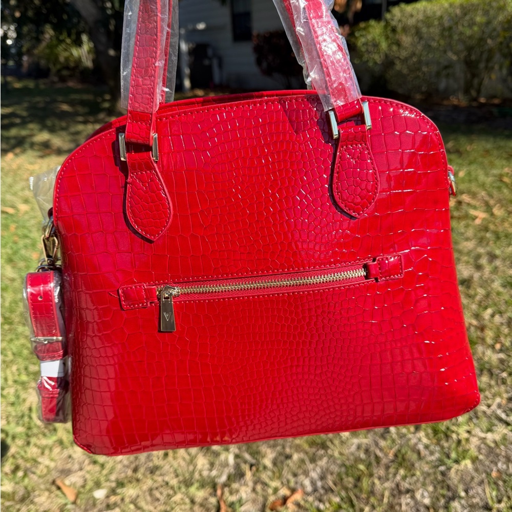 VANESSA WILLIAMS Lush Round Red Crocodile Satchel - Picture 3 of 16